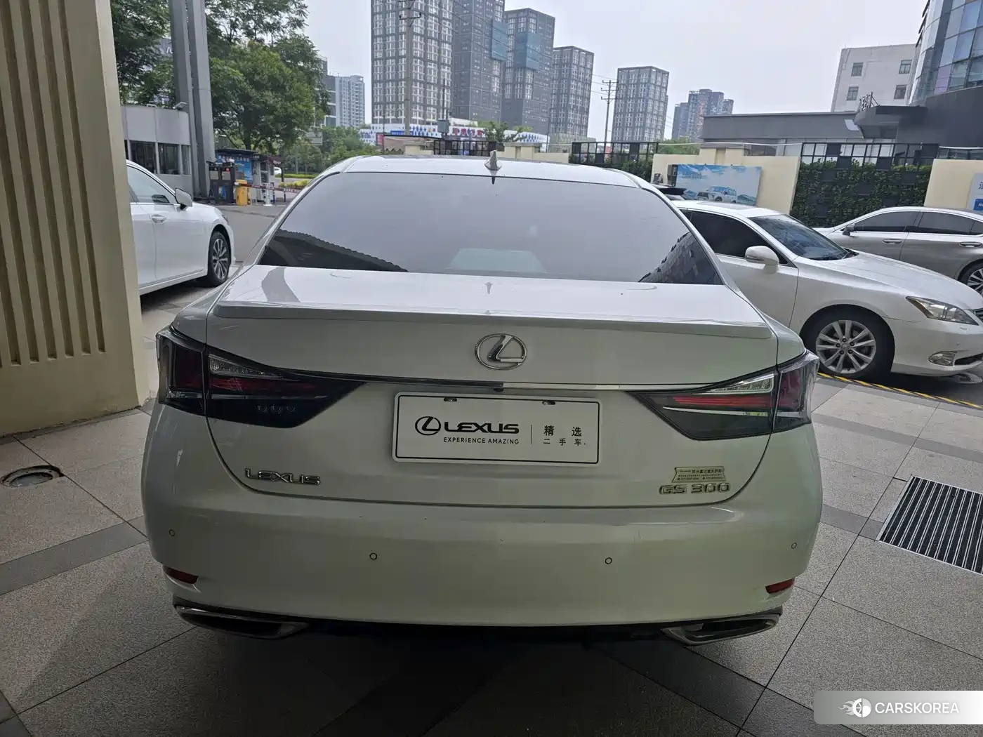 Lexus GS id 4628222 из Китая 8