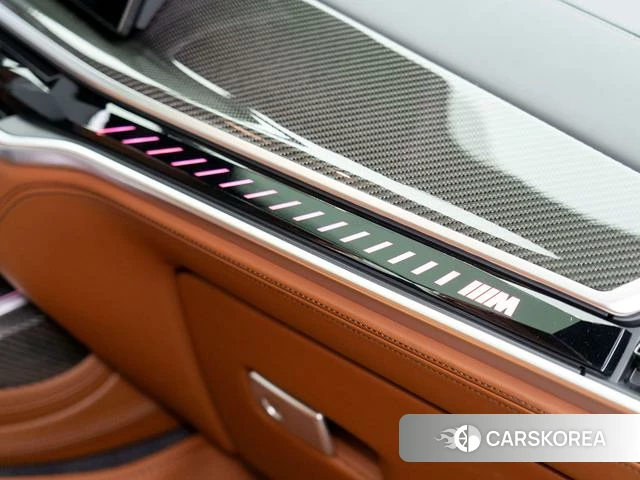 BMW X7 id 3908091 из Китая 14