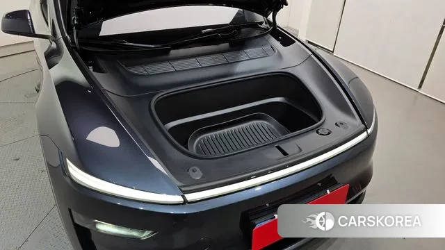 Tesla Model Y id 3571280 из Кореи 16