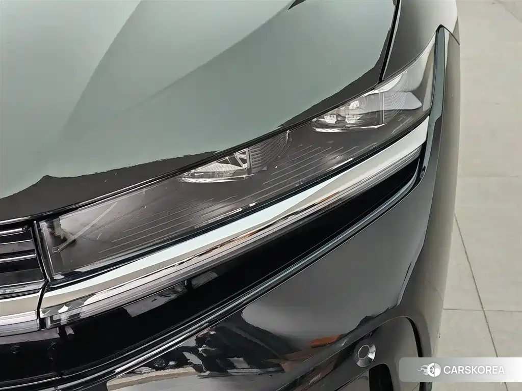 Volkswagen Magotan id 4553930 из Китая 20