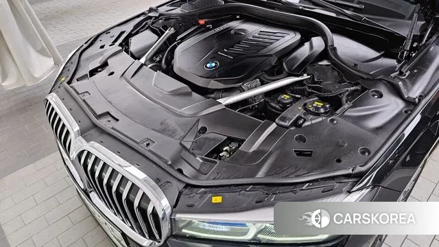 BMW 7 Series (G11) id 3318983 из Кореи 16