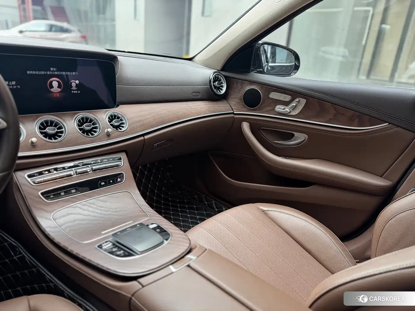 Mercedes-Benz E-Class id 4649287 из Китая 15