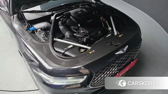 Genesis G90 id 3671772 из Кореи 16