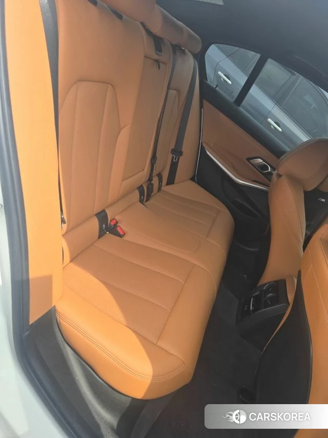 BMW 3 Series (G20) 2023 Белый из Кореи, фото 6