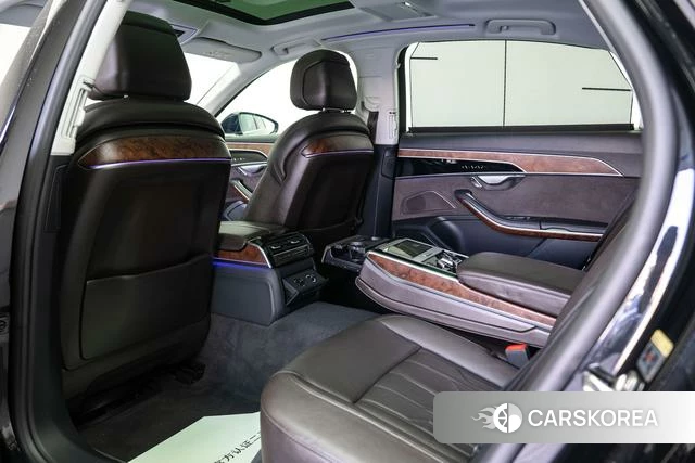 Audi A8 id 4210122 из Китая 25
