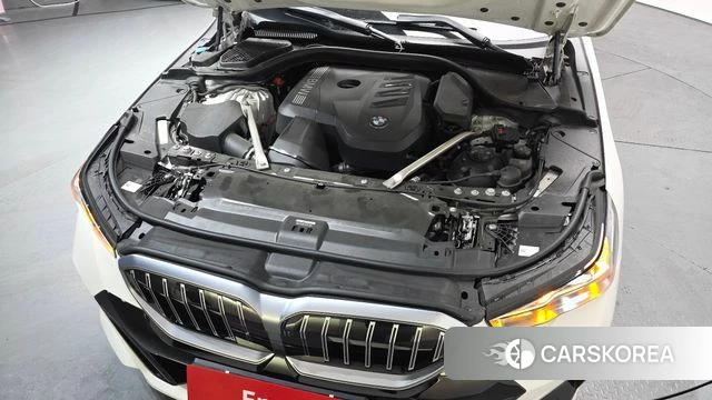 BMW 5 Series (G60) id 3841675 из Кореи 16