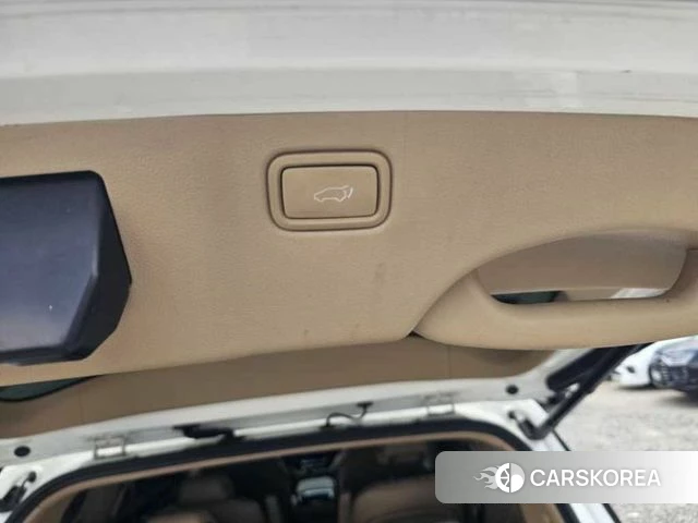 Kia The New Carnival id 4654207 из Кореи 16