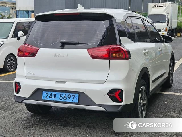 Kia Niro Plus id 4749962 из Кореи 16