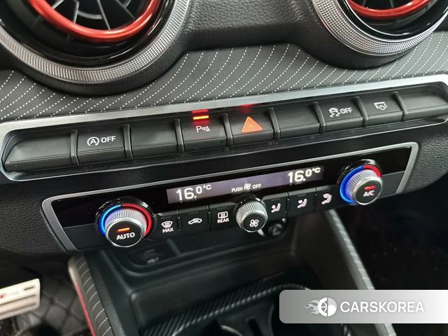 Audi Q2L id 4275414 из Китая 19