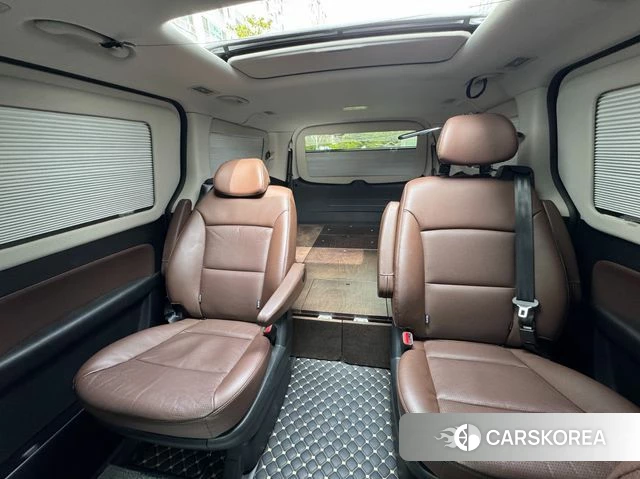 Hyundai The New Grand Starex id 4179920 из Кореи 15