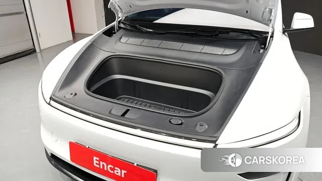 Tesla Model Y id 3599377 из Кореи 16