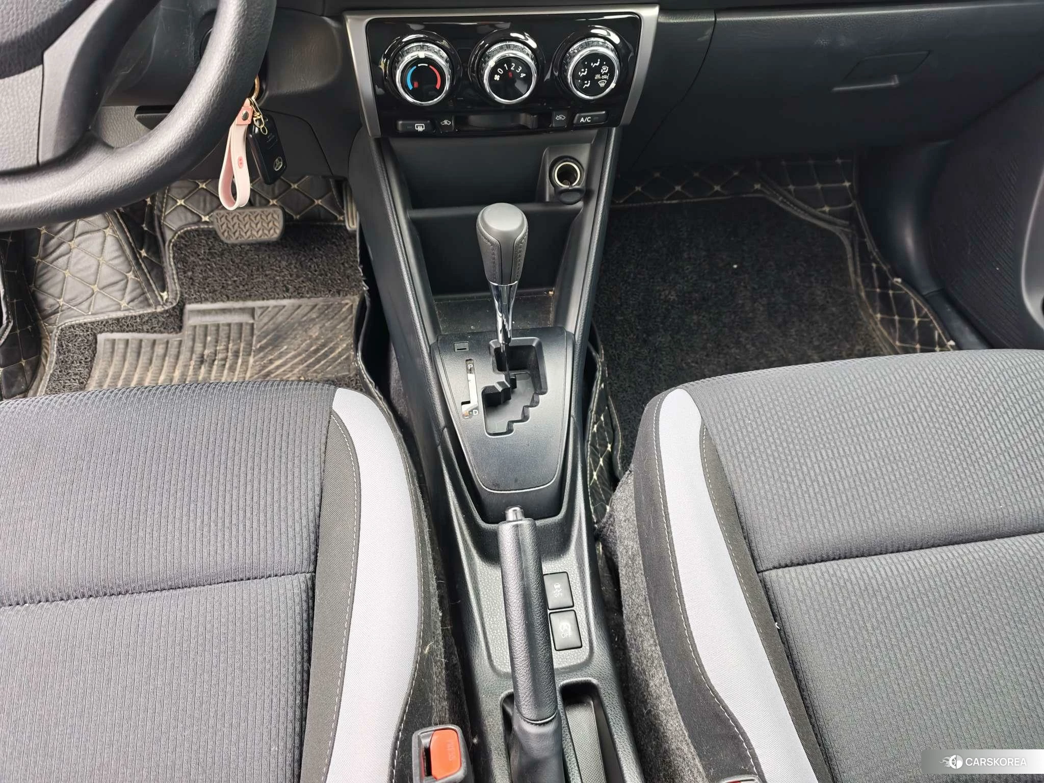 Toyota Yaris L id 4453726 из Китая 7