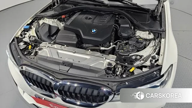 BMW 3 Series (G20) id 3378476 из Кореи 16