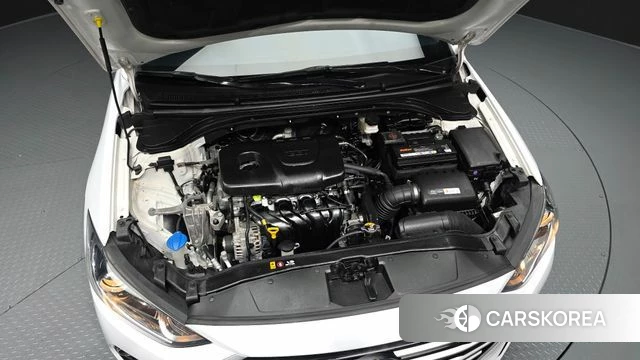 Hyundai Avante AD id 4502609 из Кореи 16