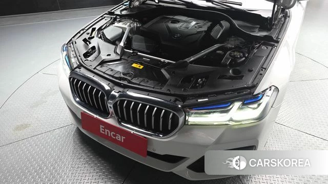 BMW 5 Series (G30) id 4594197 из Кореи 29