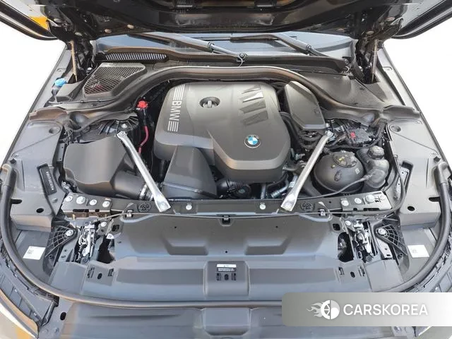 BMW 5 Series (G60) id 3382882 из Кореи 16