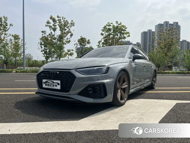 Audi RS 4 id 4265118 из Китая 8