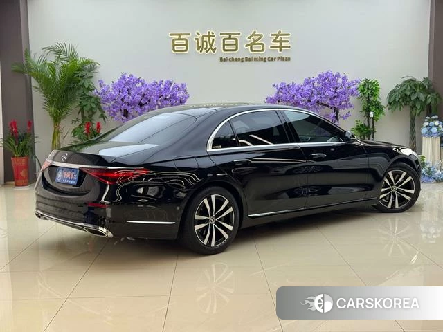 Mercedes-Benz S-class id 4260199 из Китая 16