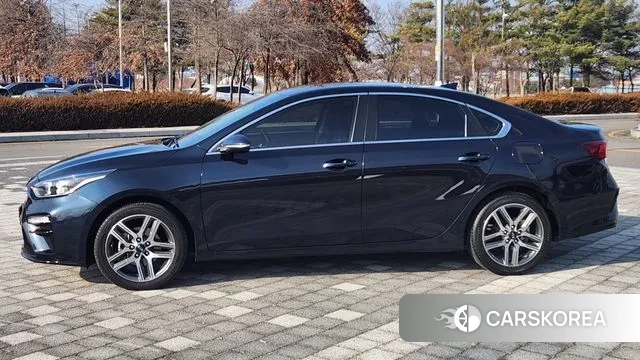 Kia Come New K3 id 3656772 из Кореи 16