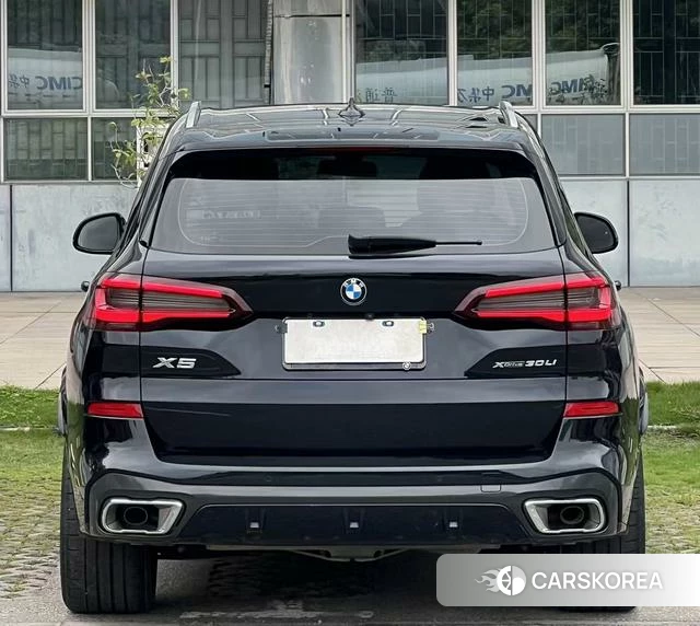 BMW X5 id 4278299 из Китая 16