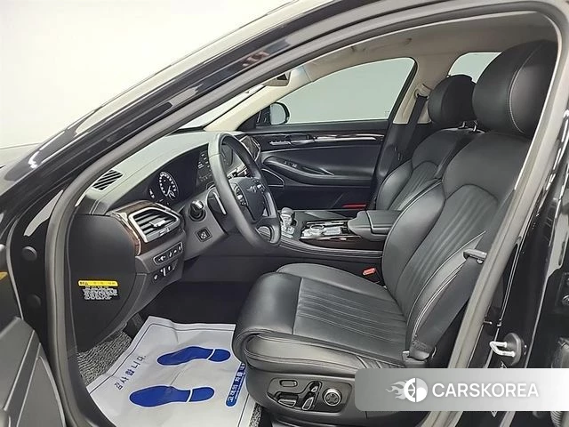Genesis G90 id 4294011 из Кореи 16