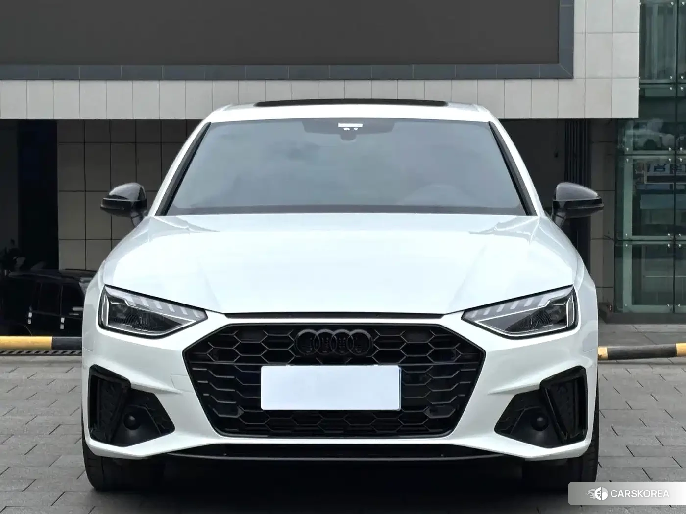 Audi A4L 2023 Белый из Китая, фото 6