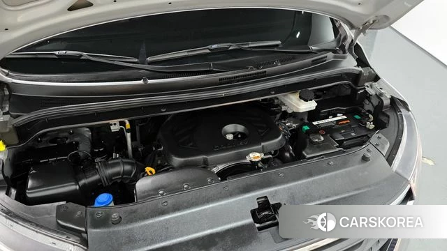 Hyundai The New Grand Starex id 3828325 из Кореи 16