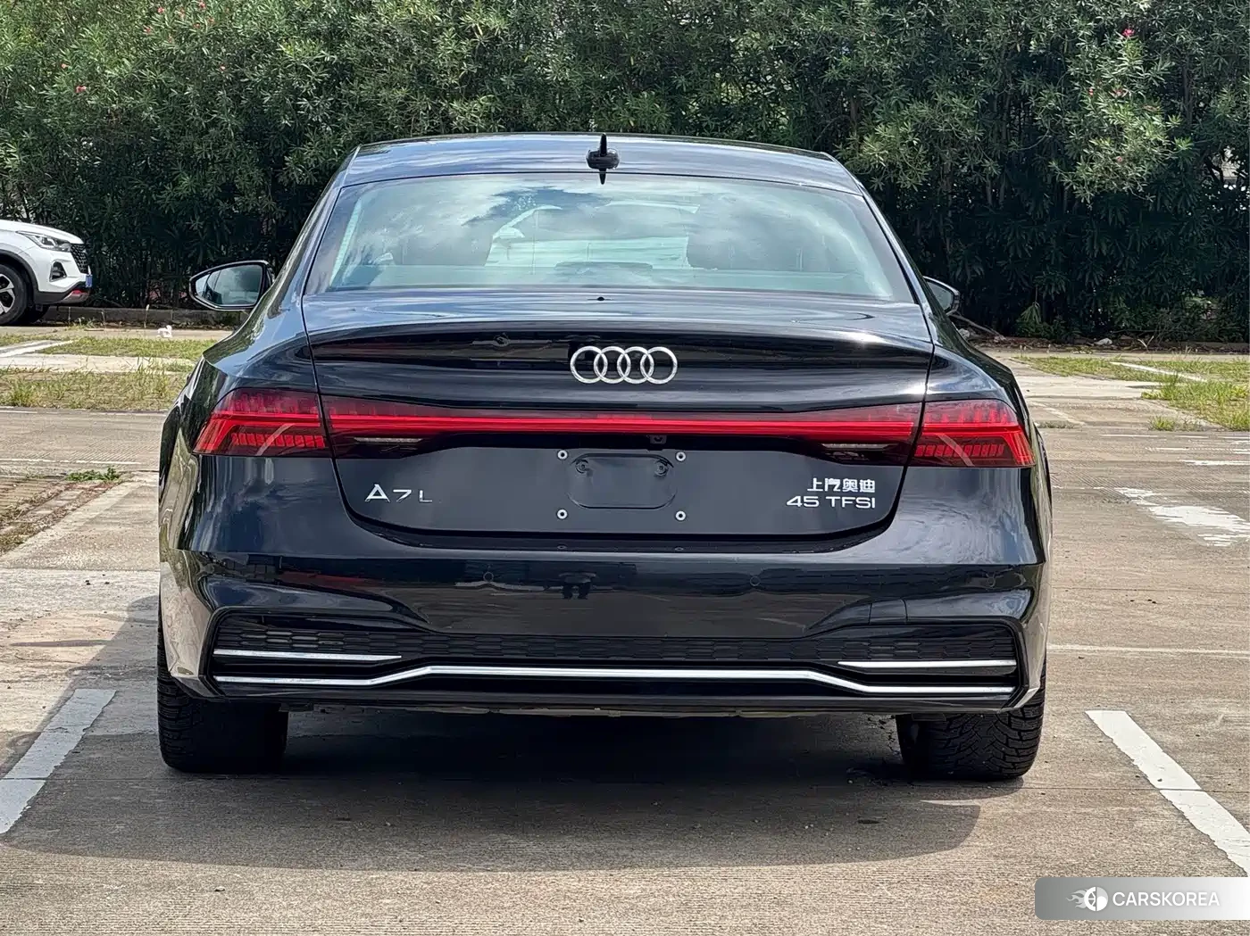 Audi A7L id 4649351 из Китая 7