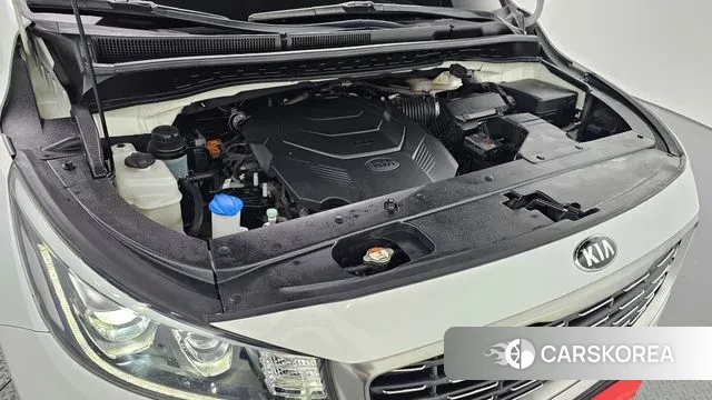 Kia The New Carnival id 3687036 из Кореи 16