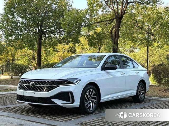 Volkswagen Lavida 2024 Белый из Китая, фото 6