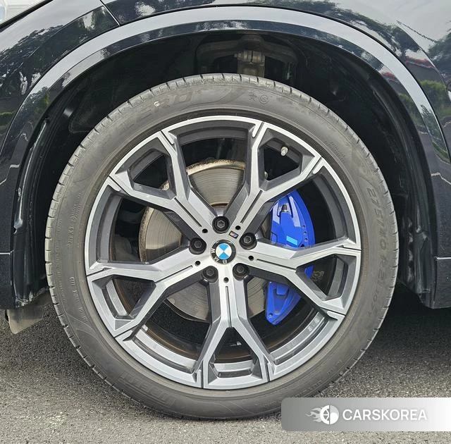 BMW X5 id 4353279 из Китая 17