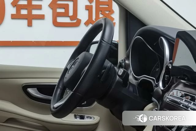 Mercedes-Benz V-class id 4307083 из Китая 20