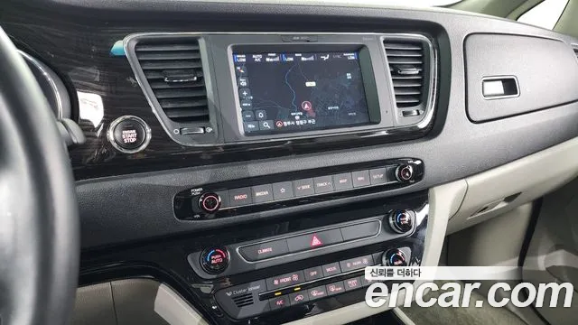 Kia The New Carnival id 2659471 из Кореи 16