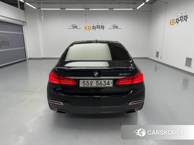 BMW 5 Series (G30) id 4419829 из Кореи 16