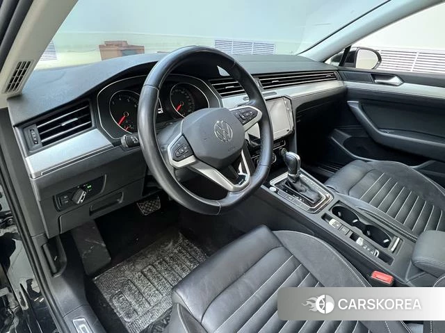 Volkswagen Magotan id 4278546 из Китая 15