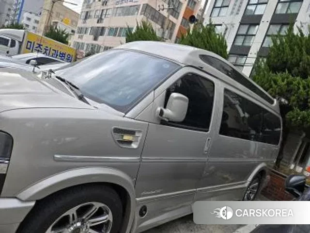 Chevrolet Express Van 2019 Серебряный из Кореи, фото 6