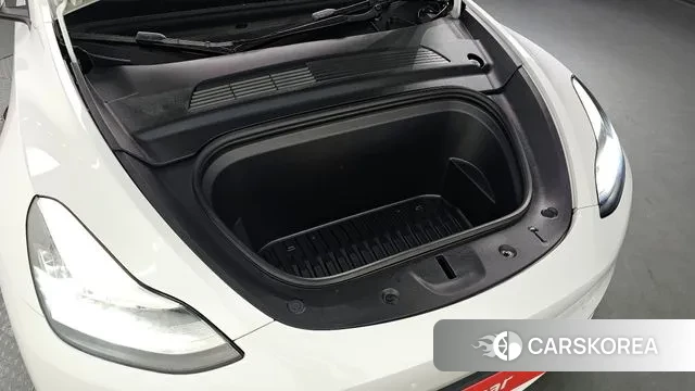 Tesla Model Y id 3438636 из Кореи 16