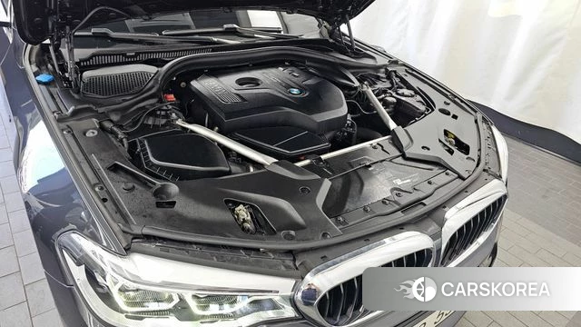 BMW 5 Series (G30) id 4203879 из Кореи 16