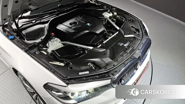 BMW 5 Series (G30) id 3520334 из Кореи 16