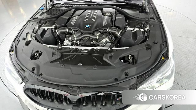 BMW 8 Series (G15) id 3896921 из Кореи 16