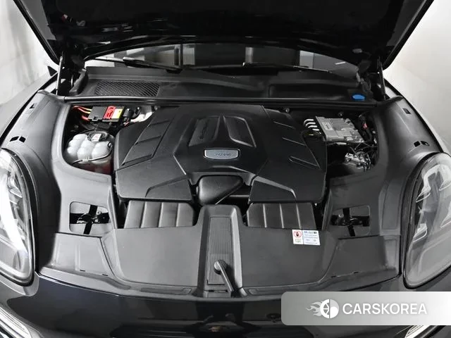 Porsche Cayenne (PO536) id 3696758 из Кореи 16