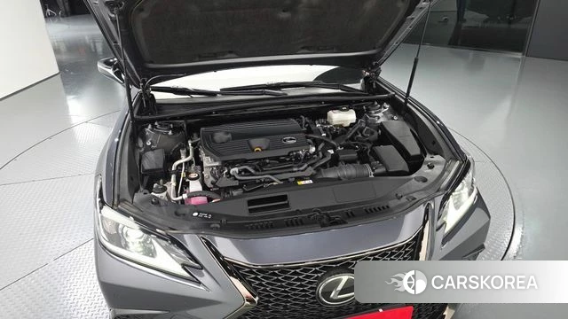 Lexus ES300h 7th generation id 4792383 из Кореи 30