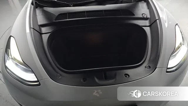 Tesla Model Y id 3596857 из Кореи 16