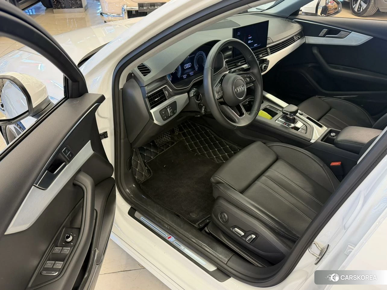 Audi A4L 2023 Белый из Китая, фото 6
