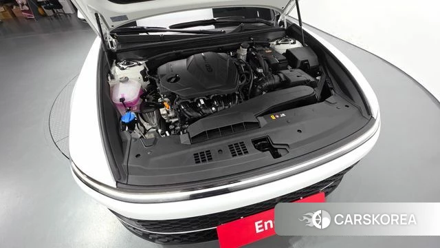 Hyundai Grandeur (GN7) id 4515754 из Кореи 16