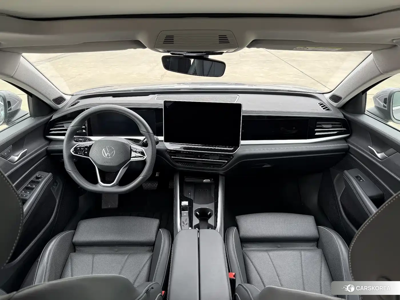 Volkswagen Passat id 4546155 из Китая 14