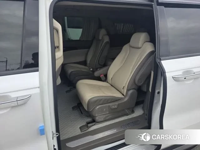 Kia Carnival 4th generation id 3570661 из Кореи 16