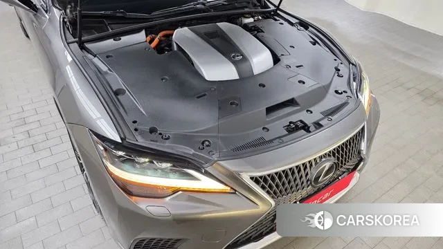 Lexus LS500h 5th generation id 3354099 из Кореи 16