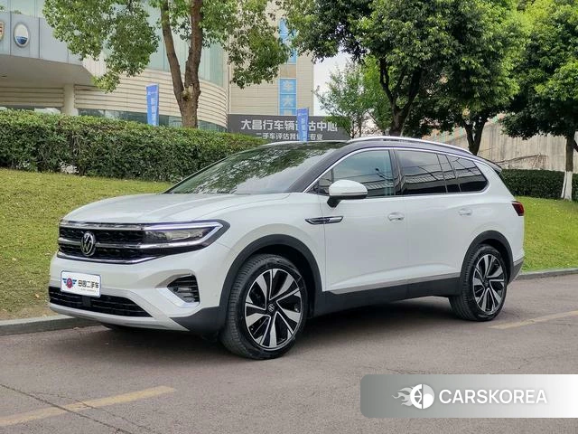 Volkswagen Lanjing 2023 Белый из Китая, фото 6