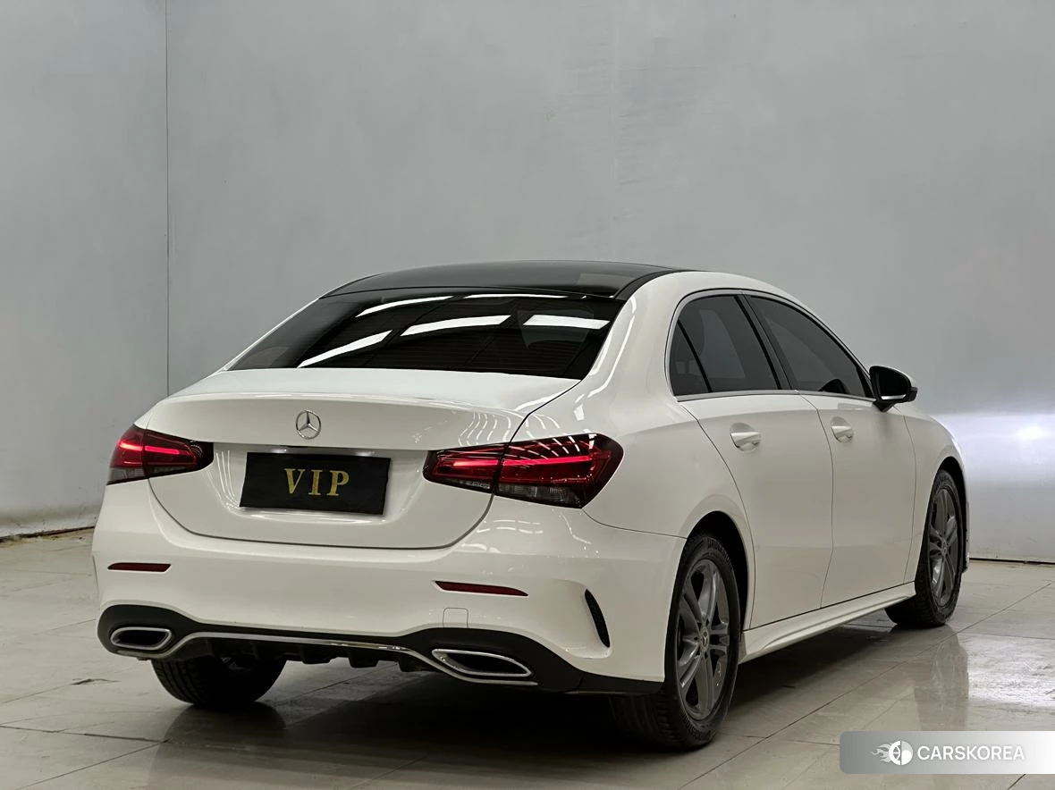Mercedes-Benz Class A 2021 Белый из Китая, фото 6